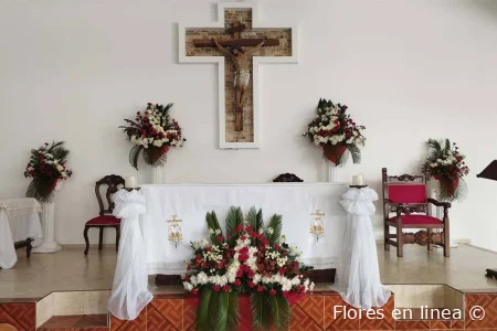 Dale un toque único a tu altar de iglesia con nuestros arreglos