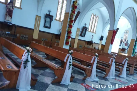 Decoración con velos para matrimonio